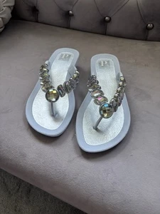 Pia Rossini Ladies Bead Flip Flops Size 4 UK (37) Brand New - Picture 1 of 3