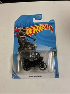 2019 HOT WHEELS TREASURE HUNT HONDA MONKEY Z50 #3 of 5 HW MOTO 1/64 HTF - Picture 1 of 11