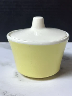 Antiguo azucarero vintage de EE. UU. con tapa MCM amarillo azucarero con tapa Foto 1 de 4