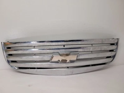 2006-2011 CHEVROLET HHR Grille LT Upper W Deluxe Exterior Opt B57 20836146 - Image 1 of 4