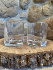 Juego de 2 vasos de whisky Jim Beam base cuadrada pesados en relieve desde 1795 - Imagen 1 de 8
