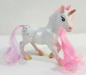 Breyer Horses Mane Beauty Li'l Beauties Unicorm Sprinkles pink hair - Picture 1 of 12