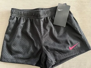 Nike kids shorts With Bright Pink Swoosh. Size Medium/ 6. NWT Never Worn! - Picture 1 of 5