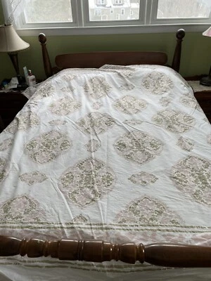 Funda nórdica Pottery Barn Blush Shimmer Gold Aria Medallion completa/queen dormitorio adolescente Foto 1 de 4