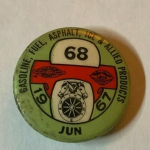 1967 Local 68 Teamsters Gasoline Fuel Asphalt Ice & Allied Products Pin - Picture 1 of 2