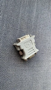 DVI to VGA Adapter DVI 24+5 Male SVGA 15 Pin Female Converter for PC Laptop UK - Afbeelding 1 van 3