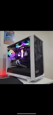 PC para juegos personalizada RTX 3070 Ti Foto 1 de 4