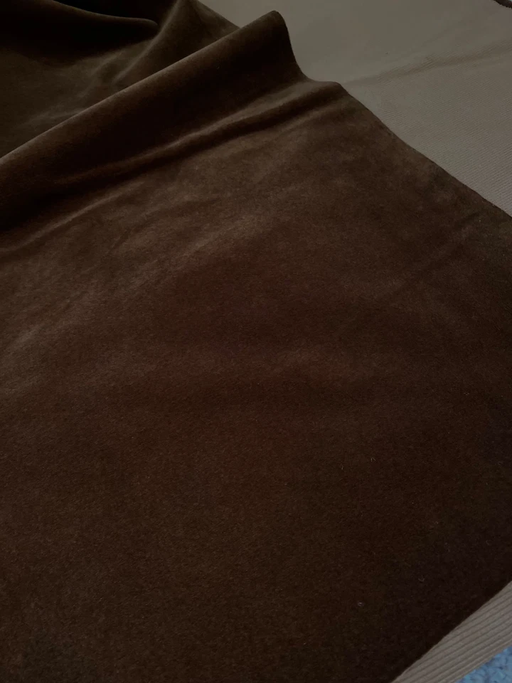 Terciopelo flocado chocolate/marrón para tapicería en diferentes tamaños Foto 1 de 1