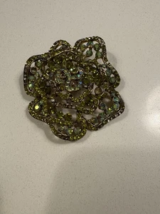 Weiss Statement Pin Brooch Sparkling Green Rhinestone Crystal Flower Gold BinV - Bild 1 von 4