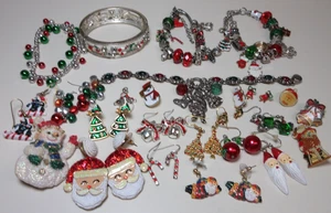 VINTAGE TO NOW LOT OF CHRISTMAS JEWELRY BRACELET PIN EARRINGS XMAS #165 - Picture 1 of 8
