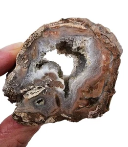 Geode polierte verblendete Kristallscheibe 60,2 Gramm. - Bild 1 von 2