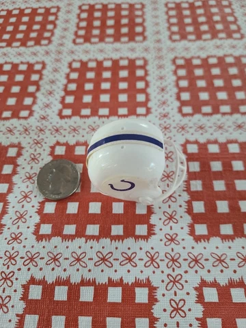Nice Vintage Baltimore Colts Gumball Mini Helmet Cover