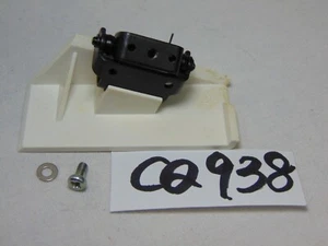 ELNA 9000 COMPUTER SEWING MACHINE REPLACEMENT PART OEM-LAMP COVER NOSE - Picture 1 of 2