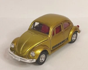 Tomica Dandy Volkswagon Beetle 1200LE 1:43 Diecast Vintage Gold Made In Japan - Picture 1 of 15