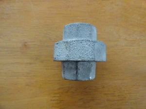 Southland 511-704HN 3/4" Galvanized Ground Joint Union - Picture 1 of 5