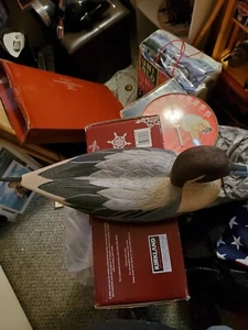 Ente aus Holz handgeschnitzt - Bild 1 von 3