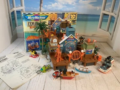 Micro Machines 100% COMPLETE Exploration, Tiger Shark Landing playset - Image 1 of 4