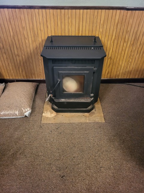 https://www.ebay.com/b/Pellet-Hopper-In-Heating-Stoves/84184/bn_7022148669