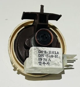 Samsung Washing Machine WF1804WPU Pressure Switch - Picture 1 of 3