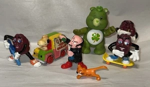 Vintage 1987 Saxophone Player California Raisins Figure Care Bear Smurf Gargamel - Picture 1 of 4