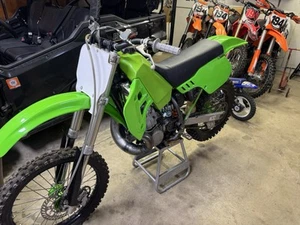 1995 Kawasaki KX - Picture 1 of 3