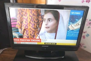 Digihome 19” Small TV No Remote 19660 HD LCD. K761 - Picture 1 of 9
