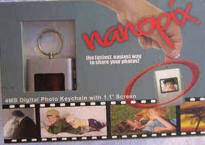 Nanopix 4MB Digital Photo Keychain with 1.1" Screen NEW, Open box - Picture 1 of 6