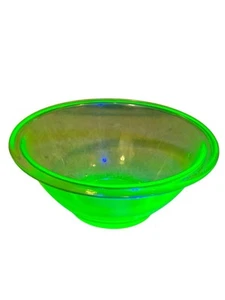 Cuenco mezclador vintage Hocking Glass Co verde depresión uranio 9" D - Imagen 1 de 4