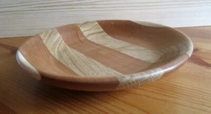 Holz Deko Schale gedrechselt aus Segmenten verschiedener heimischer Hölzer - Bild 1 von 8