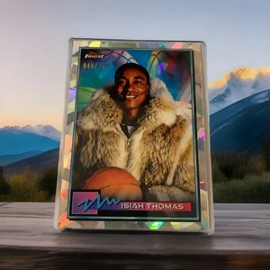 2021 Topps Finest Speckle Refractor /199 Isiah Thomas #11 HOF Pistons - Picture 1 of 7