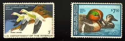 READ🔎1977&1979 US Federal Duck Stamp $5/7.5 Migratory Bird Hunting VF OG NH #07 - Image 1 of 2