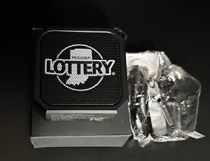 Nuovo Blackwater Outdoor Bluetooth 3" Altoparlante Quadrato Metallo Indiana Hoosier Lotteria - Foto 1 di 5