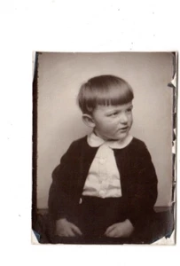 Altes Automatenfoto 1930 Kleiner Junge Kind Bub Knabe Vintage Foto - Bild 1 von 2