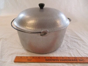Vintage The Club Aluminum Hammercraft 10” Dutch Oven Pot With Lid & Handle - Picture 1 of 13