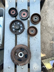 2012 subaru impreza engine pully's - Picture 1 of 6