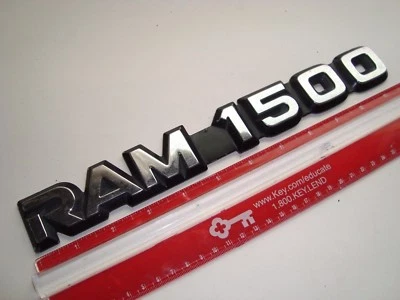 Camión Dodge Ram 1500 emblema 2500 3500 súper bonito Foto 1 de 4