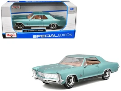 1/26 Maisto 1965 Buick Riviera Gran Sport azul claro metálico 31214 BL Foto 1 de 4