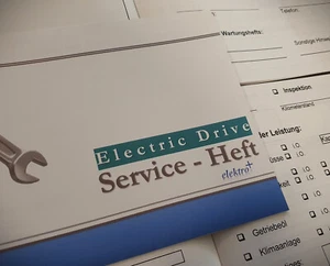 E Auto Serviceheft Wartungsheft Scheckheft auch Tesla Zoe Leaf Elektro geeignet - Bild 1 von 3