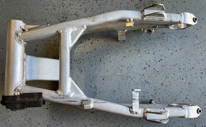 Brazo oscilante ZRX1200R 01-05 Kawasaki ZRX1200 ZRX 1200 Comp ZR1200 A 2001 - Imagen 1 de 16