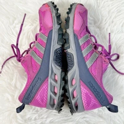 Tenis de trail running Adidas para mujer talla 9 Kanadia 5 Foto 1 de 4