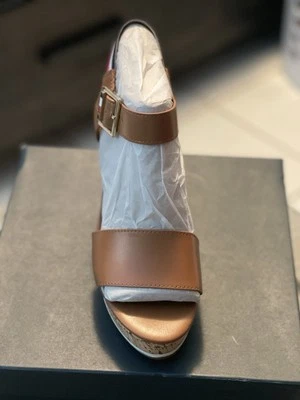 Sandalias de cuña Tommy Hilfiger Kaline azul oscuro talla 9,5 M - comodidad y estilo de moda Foto 1 de 2