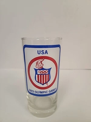 Vidrio transparente conmemorativo de los Juegos Olímpicos de Estados Unidos 5,5" de alto 1972 Foto 1 de 4