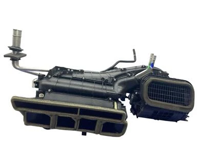 Toyota Tacoma 2016-2023 OEM calefacción aire acondicionado soplador motor evaporador carcasa Foto 1 de 4