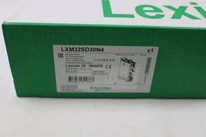 Schneider Electric LXM32SD30N4 Servo Drive - Picture 1 of 8