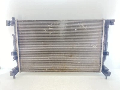 Dodge Dart Limited 2013-2016 OEM radiador automático M159023-D-83403 OEM Foto 1 de 4