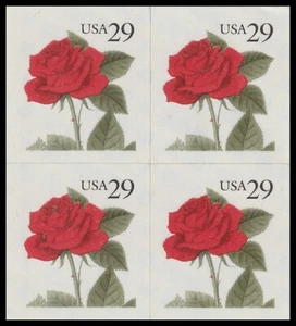 US 2490 Red Rose 29c block 4 MNH 1993 - Picture 1 of 1