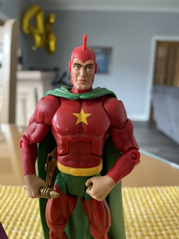 DC Universe Classics Starman  Wave 15    Awesome Complete Figure Cover