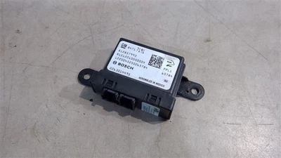 Chevrolet Colorado 2020-2023 módulo de control de asistencia de estacionamiento trasero 84717191 Foto 1 de 4