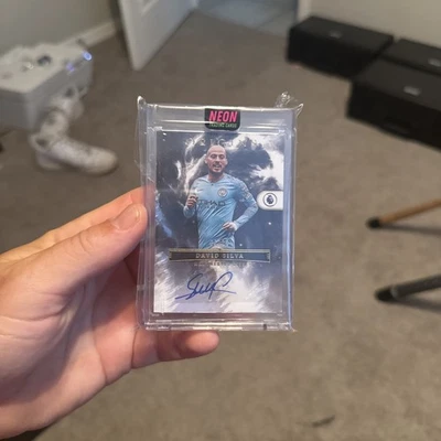 2022-23 Panini Chronicles David Silva Man City Origins Auto /10🔥 - Image 1 of 4