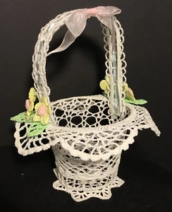 Vintage Handmade Crochet Lace Starched Doily Floral Easter Basket 10” x 9” - Picture 1 of 12